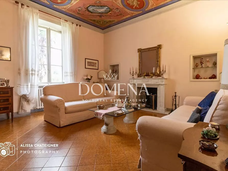 Immagine 14 di Appartamento in vendita  a Siena