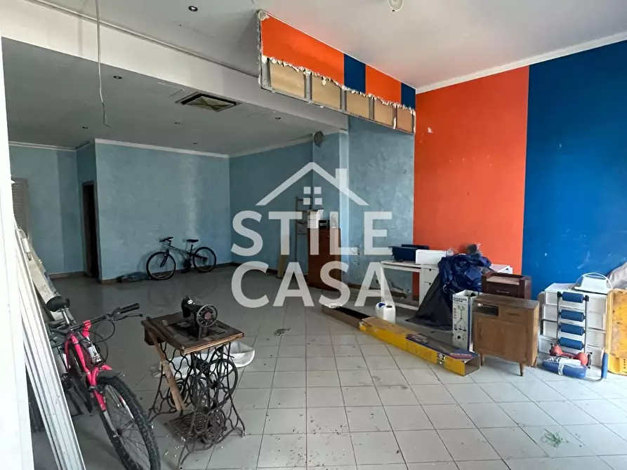 Immagine 4 di Locale commerciale in vendita  a Altopascio