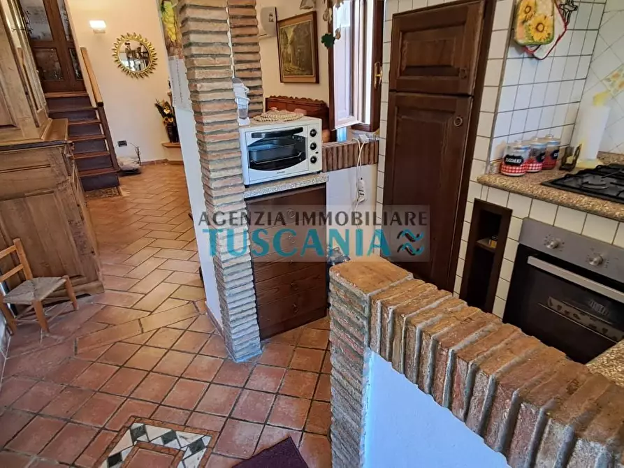 Immagine 4 di Appartamento in vendita  a Cecina