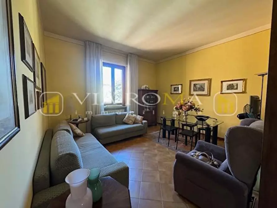 Immagine 6 di Appartamento in vendita  a Lucca