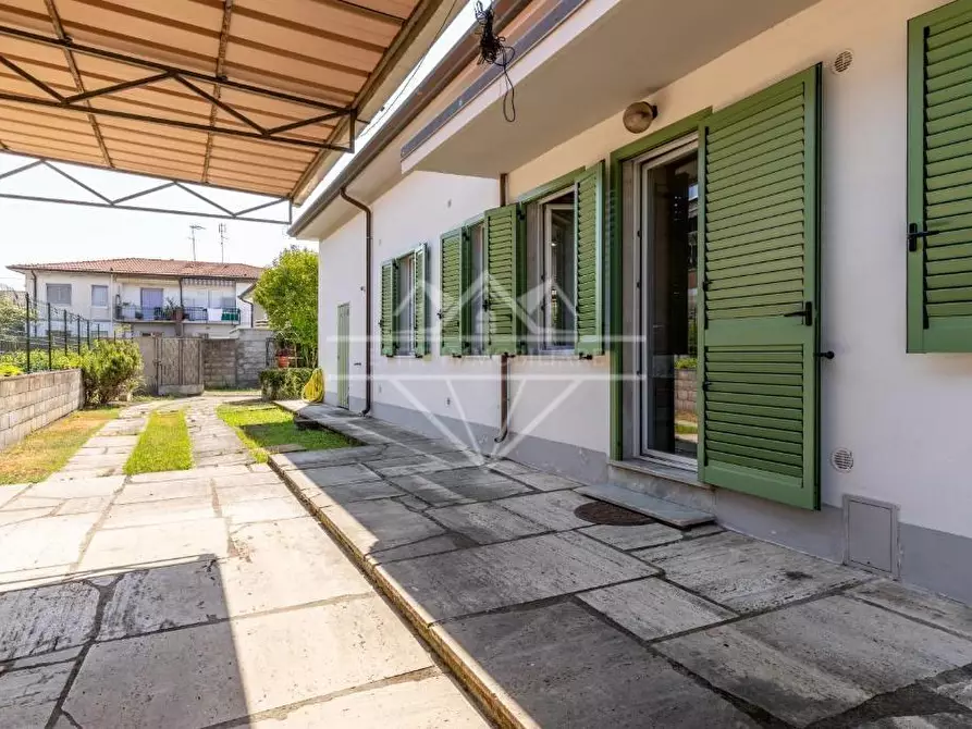 Immagine 13 di Casa indipendente in vendita  a Carrara