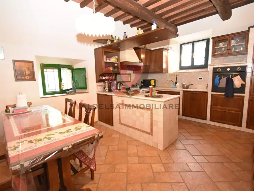 Immagine 22 di Terratetto in vendita  a Colle Di Val D'elsa