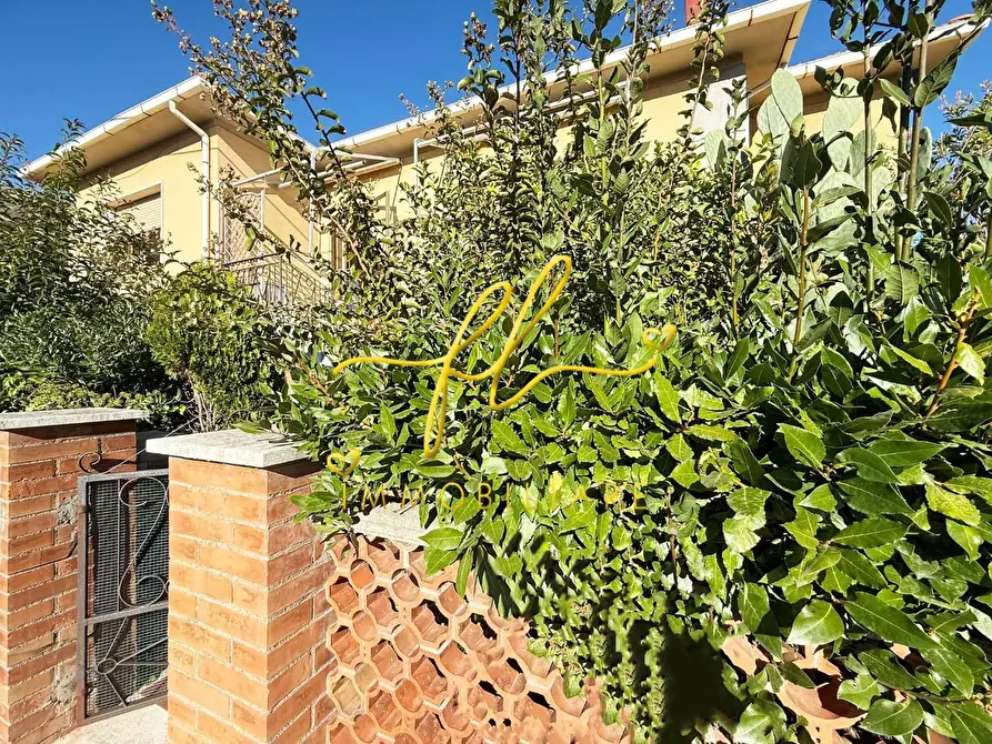 Immagine 34 di Villa in vendita  a Cecina