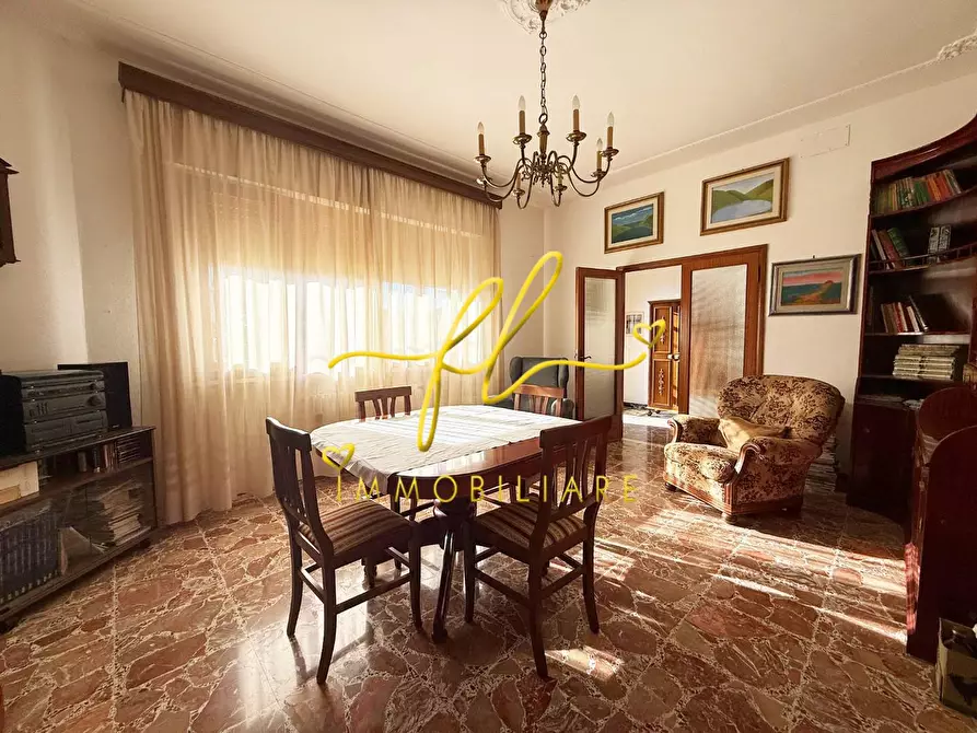 Immagine 6 di Villa in vendita  a Cecina