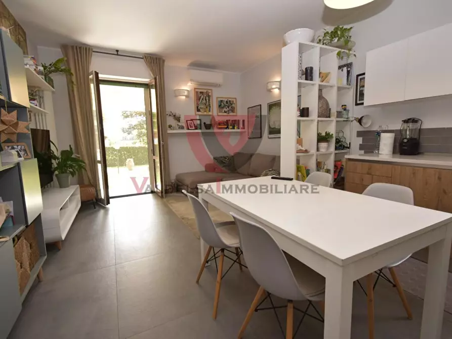 Immagine 4 di Appartamento in vendita  a Colle Di Val D'elsa