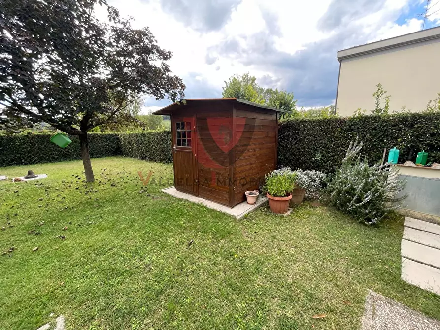 Immagine 30 di Appartamento in vendita  a Colle Di Val D'elsa