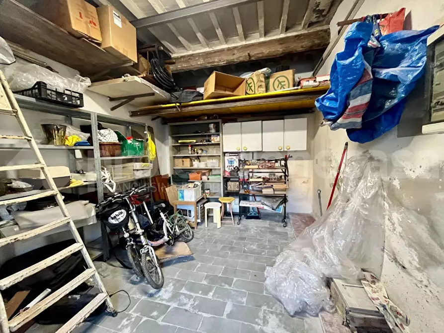 Immagine 31 di Terratetto in vendita  a Pisa