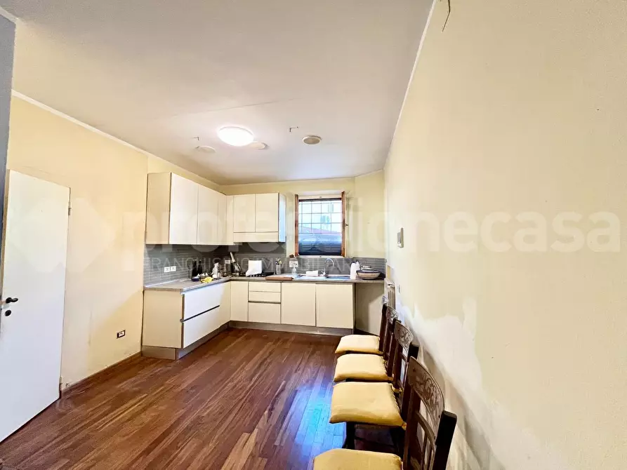 Immagine 9 di Terratetto in vendita  a Pisa