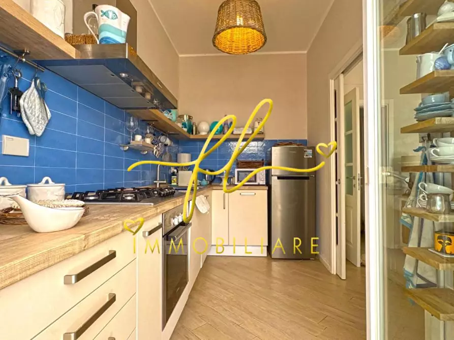 Immagine 8 di Appartamento in vendita  a Rosignano Marittimo