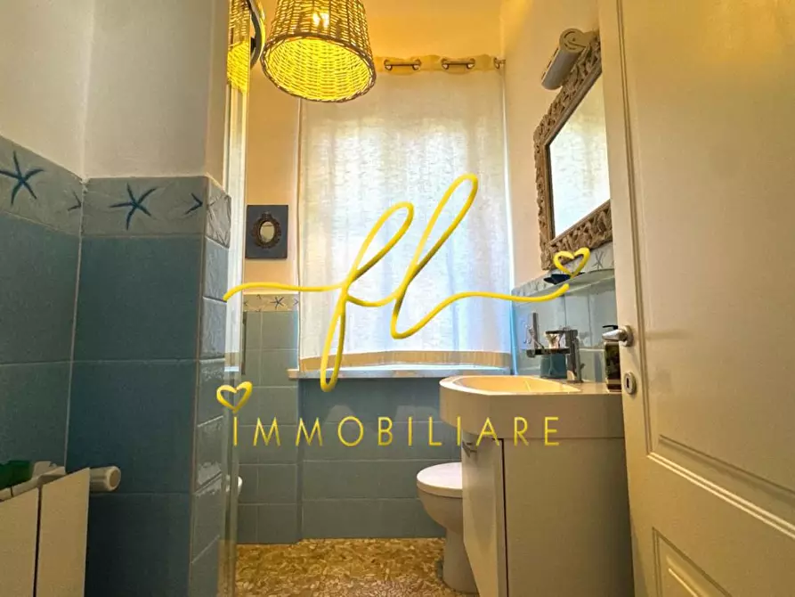 Immagine 25 di Appartamento in vendita  a Rosignano Marittimo