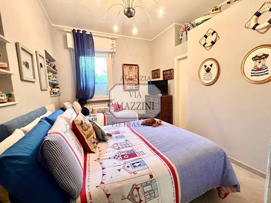 Immagine 14 di Casa bifamiliare in vendita  a Forte Dei Marmi