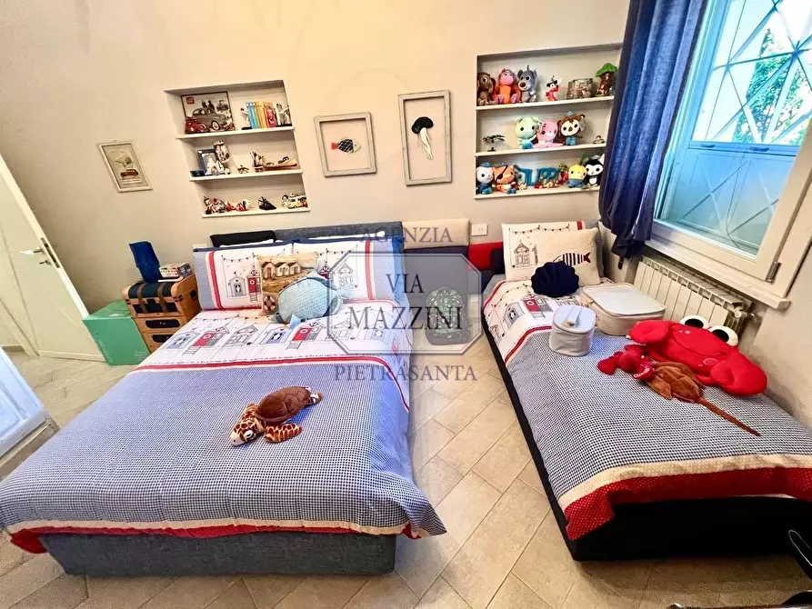 Immagine 15 di Casa bifamiliare in vendita  a Forte Dei Marmi
