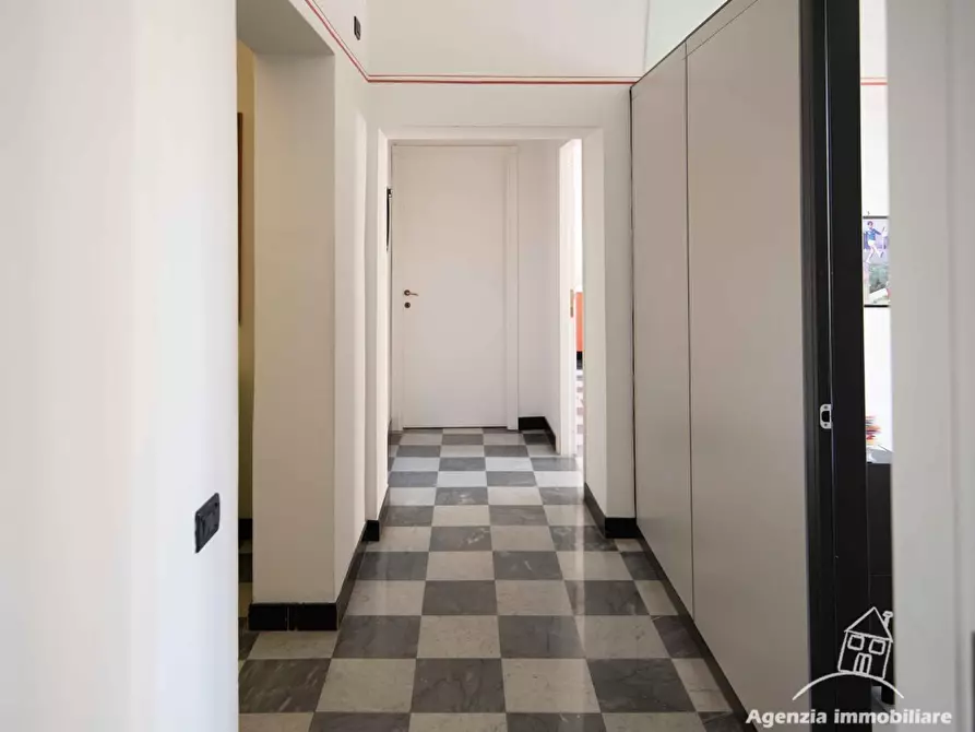 Immagine 27 di Appartamento in vendita  a Pisa