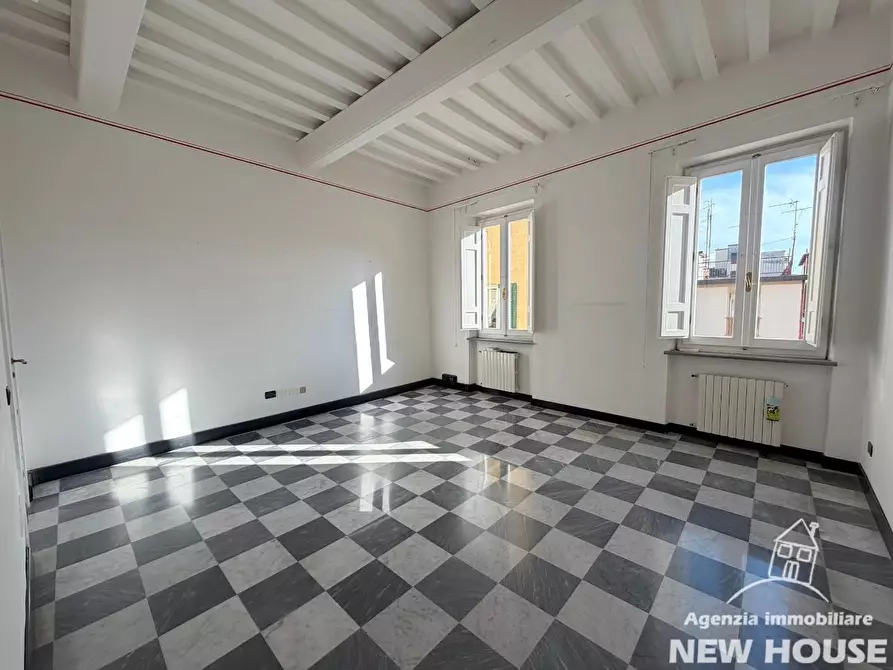 Immagine 62 di Appartamento in vendita  a Pisa