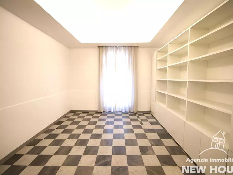 Immagine 3 di Appartamento in vendita  a Pisa