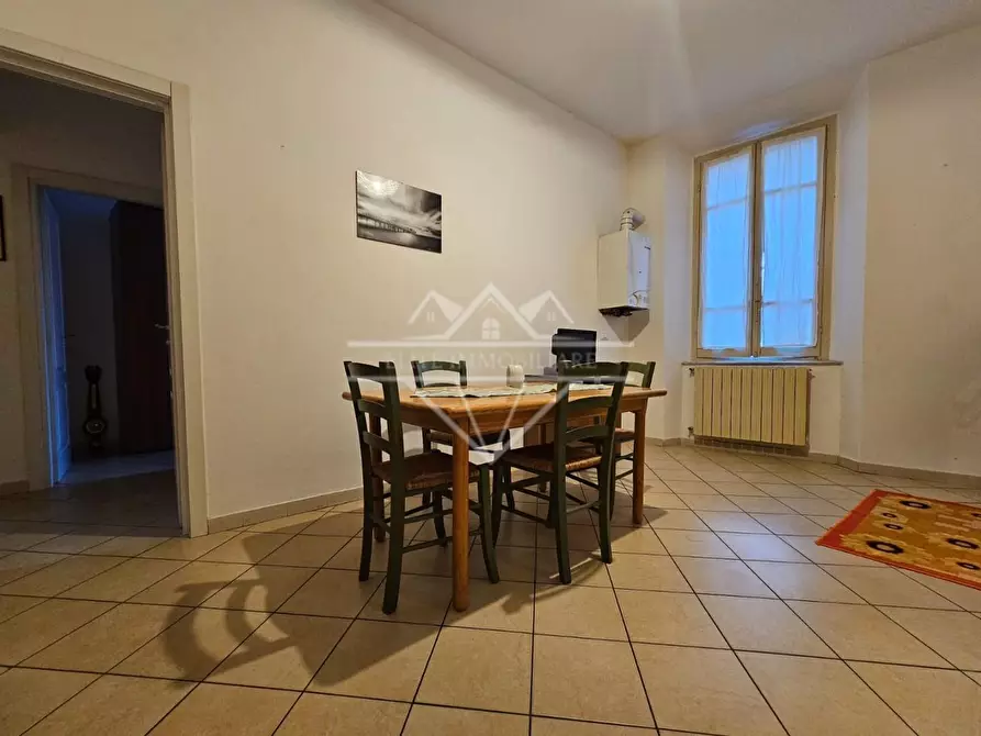 Immagine 7 di Appartamento in vendita  a Carrara