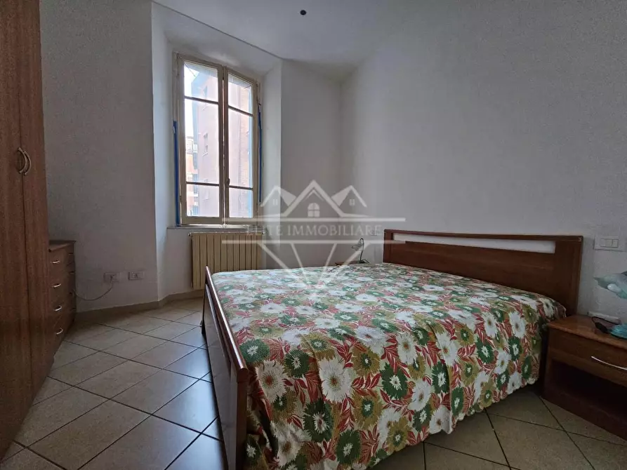 Immagine 9 di Appartamento in vendita  a Carrara