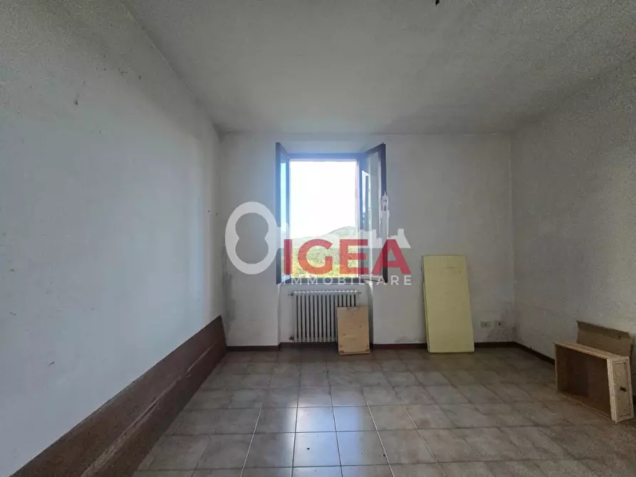 Immagine 15 di Porzione di casa in vendita  a Monticiano