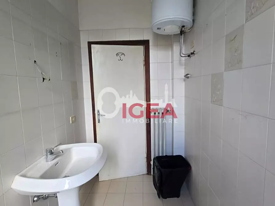 Immagine 21 di Porzione di casa in vendita  a Monticiano