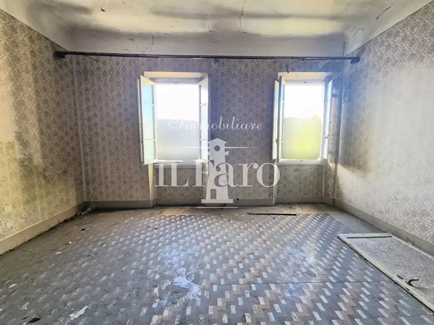 Immagine 12 di Terratetto in vendita  a Campi Bisenzio