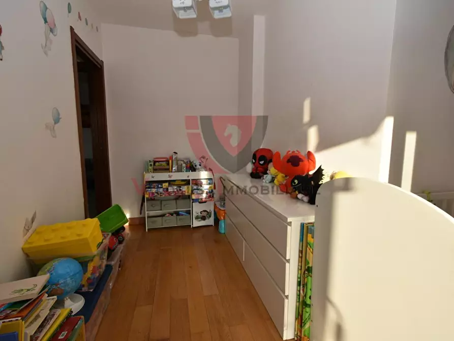 Immagine 12 di Appartamento in vendita  a Colle Di Val D'elsa