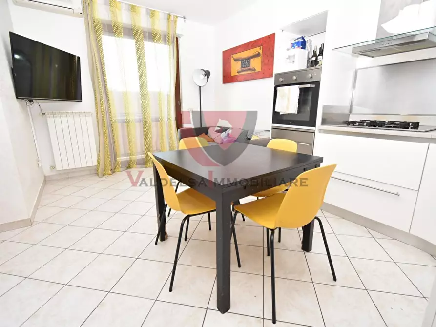 Immagine 2 di Appartamento in vendita  a Colle Di Val D'elsa