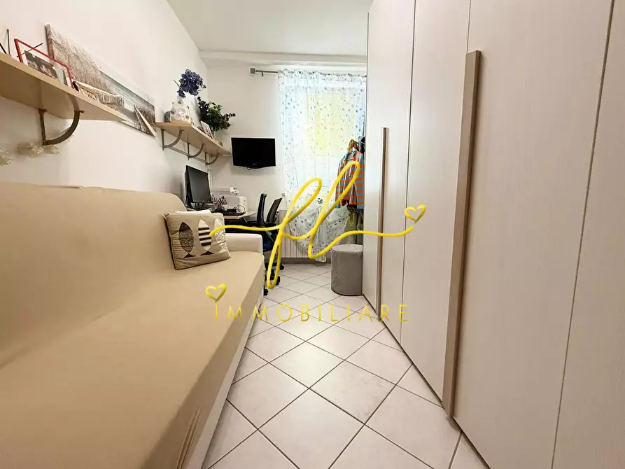 Immagine 14 di Appartamento in vendita  a Cecina