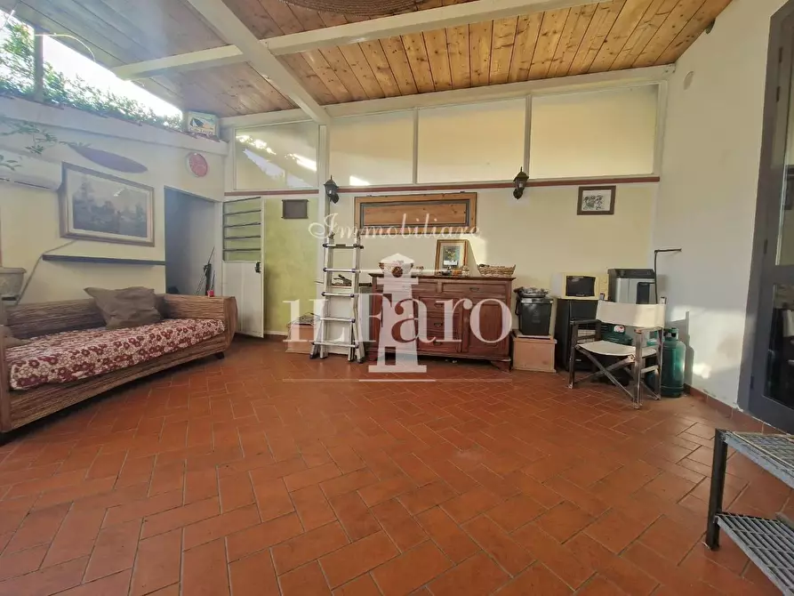 Immagine 30 di Appartamento in vendita  a Campi Bisenzio