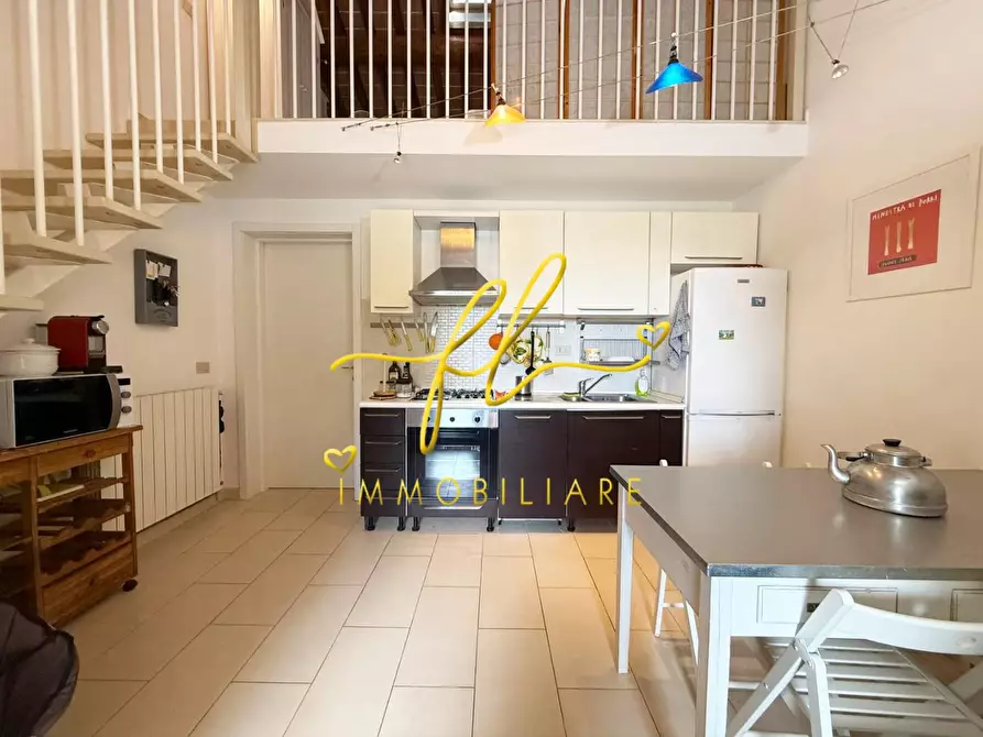 Immagine 4 di Appartamento in vendita  a Riparbella