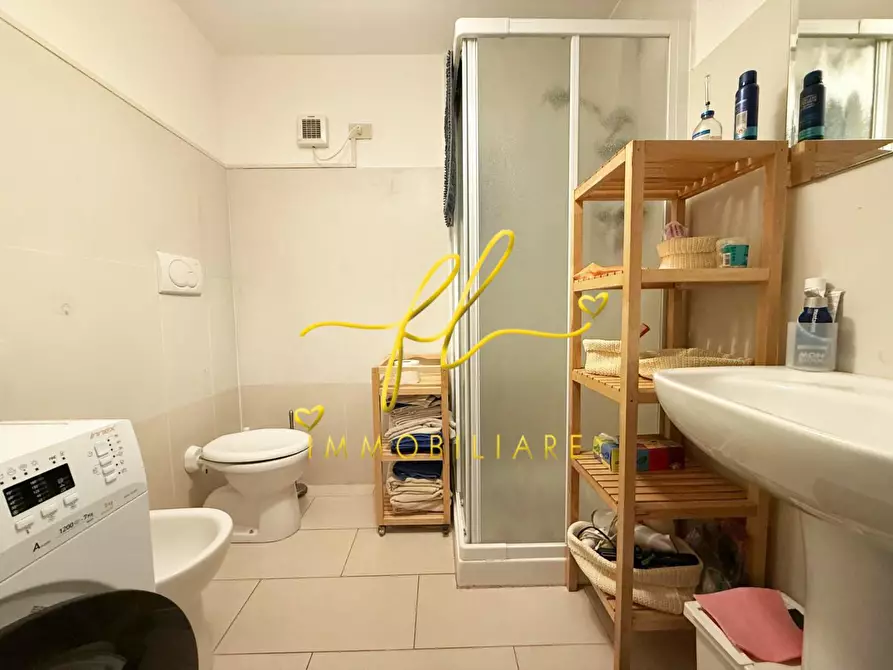 Immagine 15 di Appartamento in vendita  a Riparbella