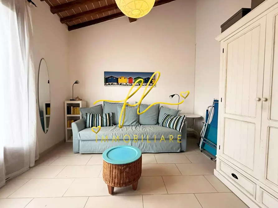 Immagine 10 di Appartamento in vendita  a Riparbella