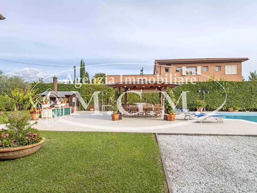 Immagine 29 di Villa in vendita  a Pisa