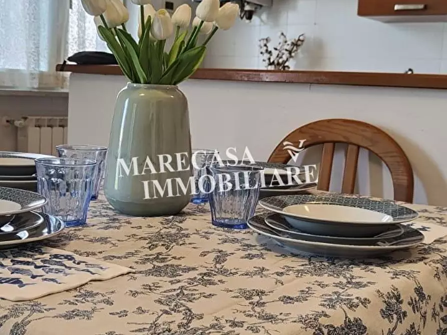 Immagine 10 di Casa bifamiliare in vendita  a Ameglia