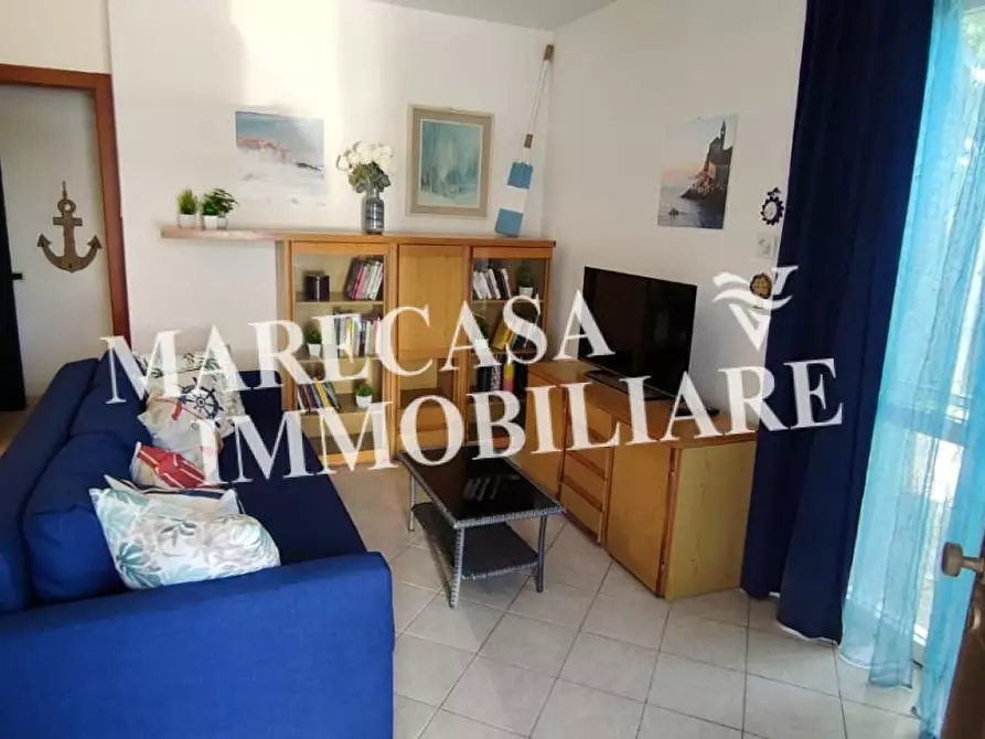 Immagine 13 di Casa bifamiliare in vendita  a Ameglia