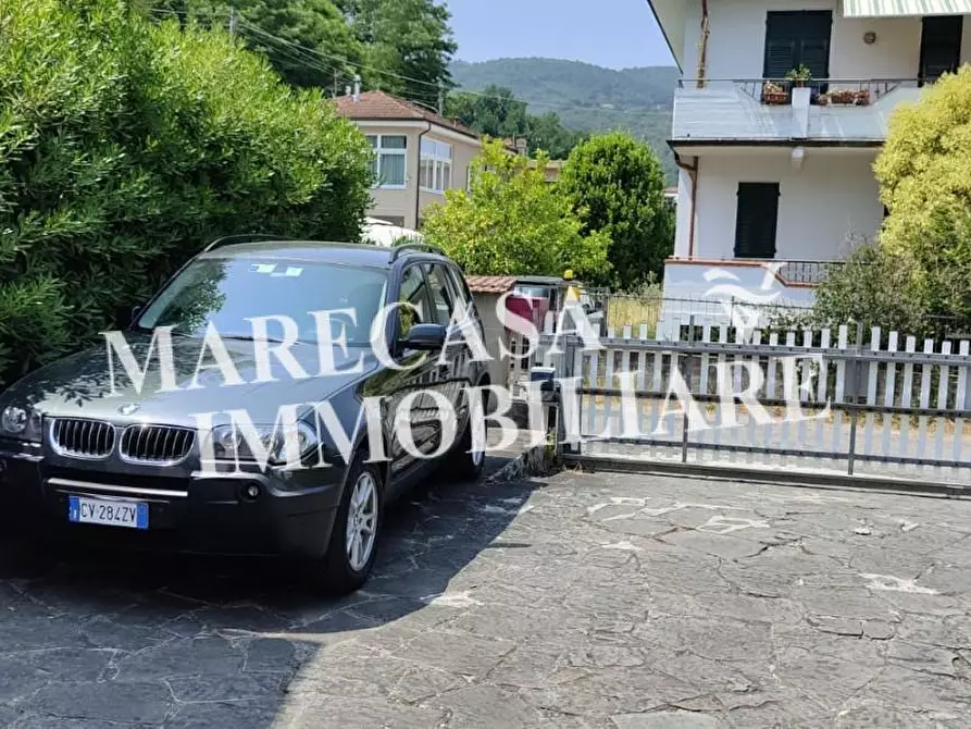 Immagine 5 di Casa bifamiliare in vendita  a Ameglia