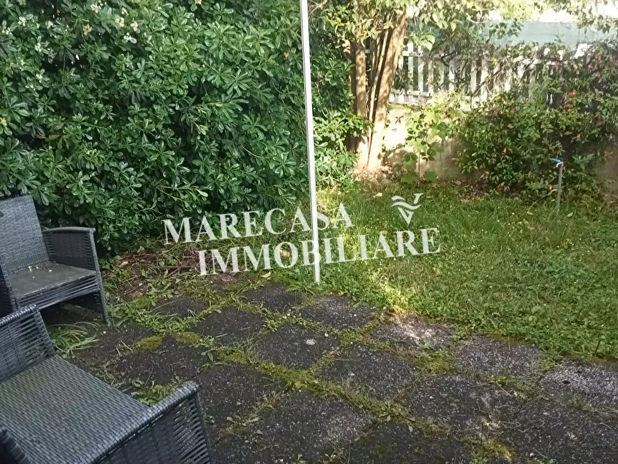 Immagine 25 di Casa bifamiliare in vendita  a Ameglia