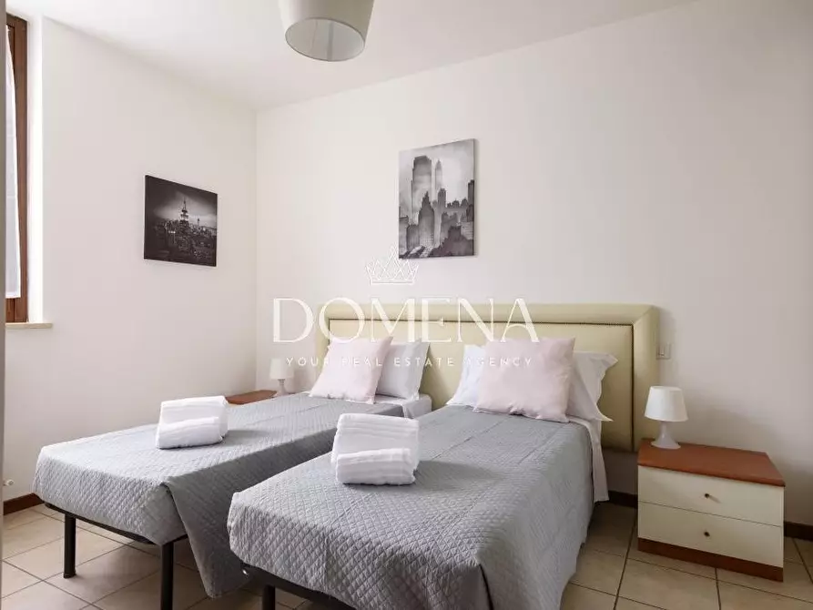 Immagine 17 di Appartamento in vendita  a Siena