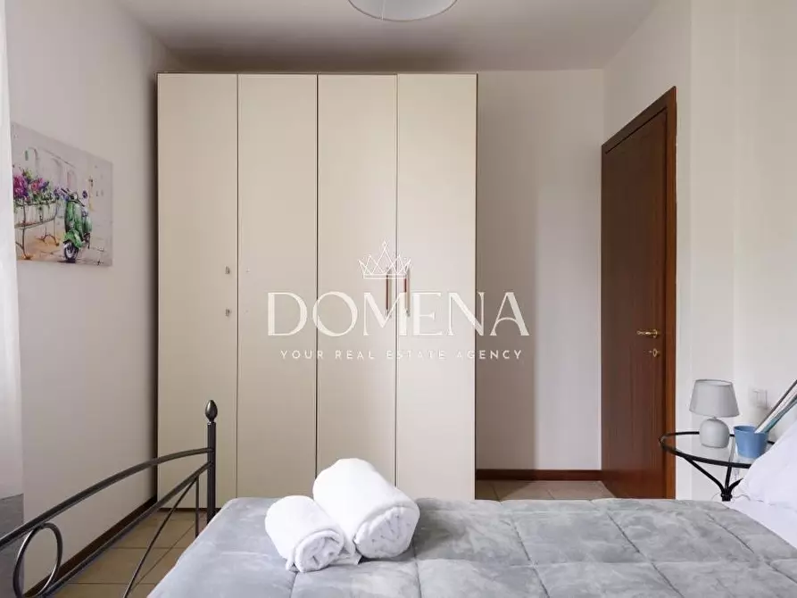 Immagine 4 di Appartamento in vendita  a Siena