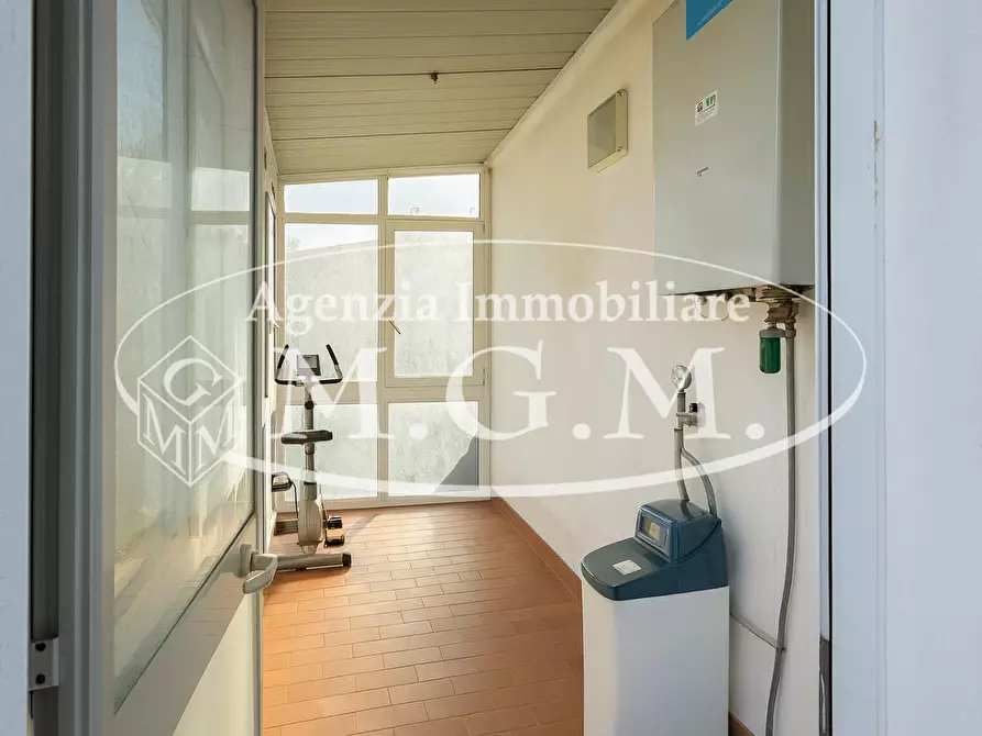 Immagine 60 di Appartamento in vendita  a Calcinaia