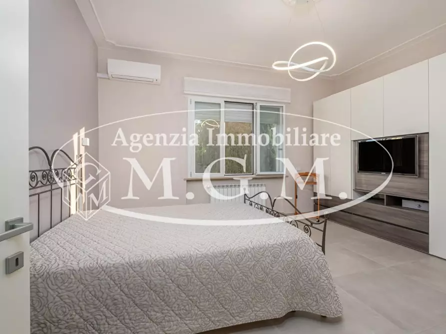 Immagine 46 di Appartamento in vendita  a Calcinaia