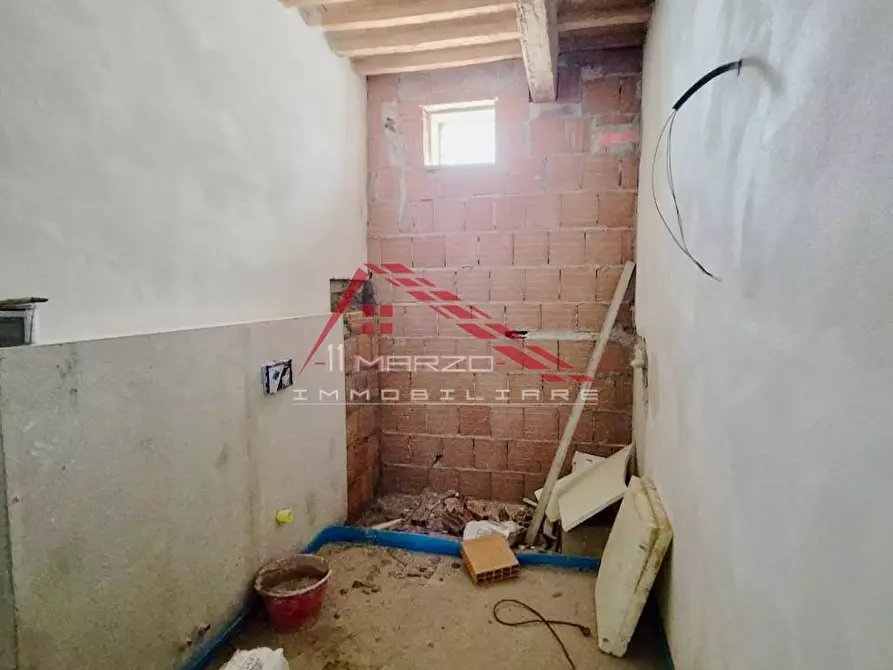 Immagine 17 di Appartamento in vendita  a Pisa