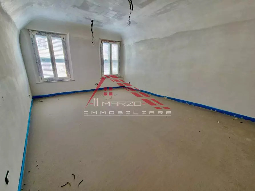 Immagine 14 di Appartamento in vendita  a Pisa