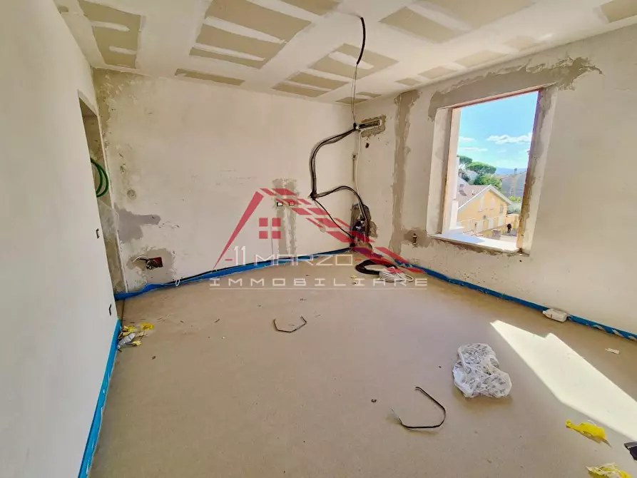 Immagine 26 di Appartamento in vendita  a Pisa