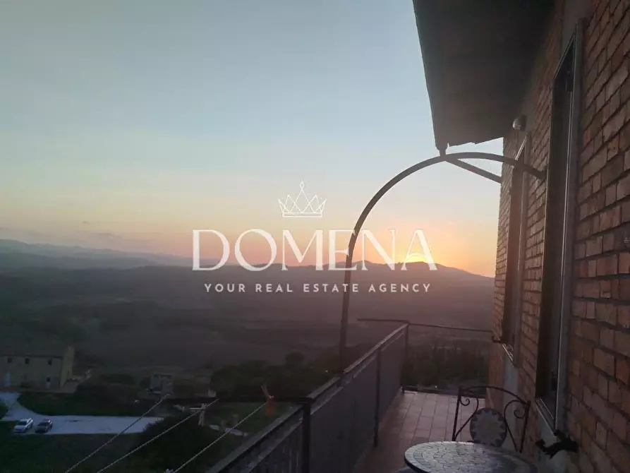 Immagine 1 di Appartamento in vendita  a Casole D'elsa