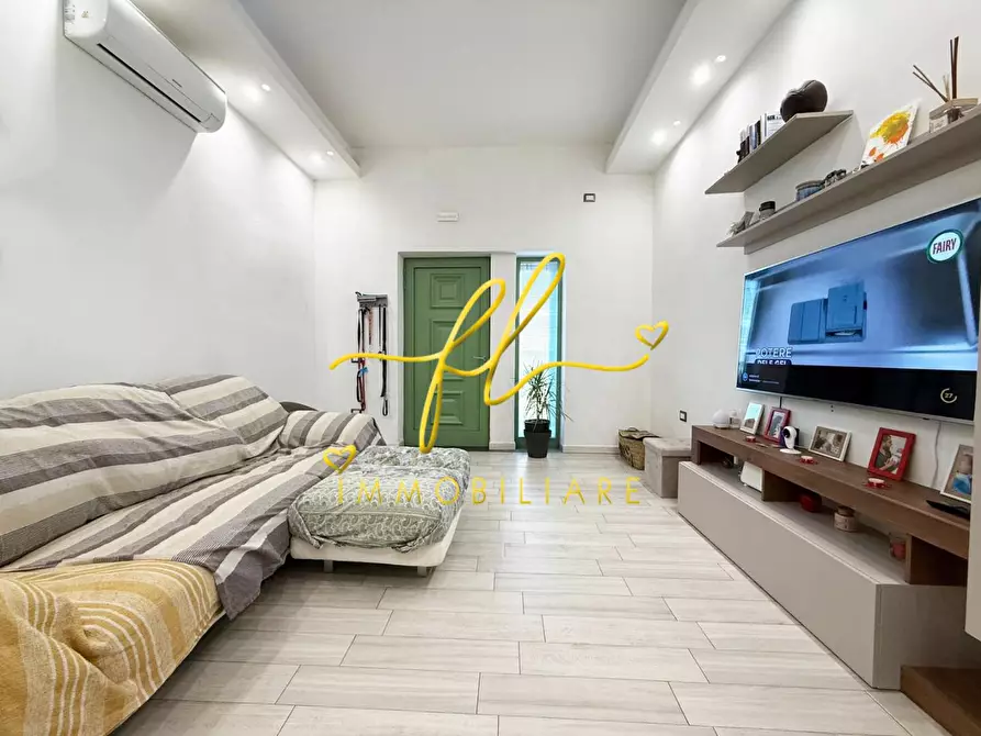 Immagine 2 di Appartamento in vendita  a Cecina