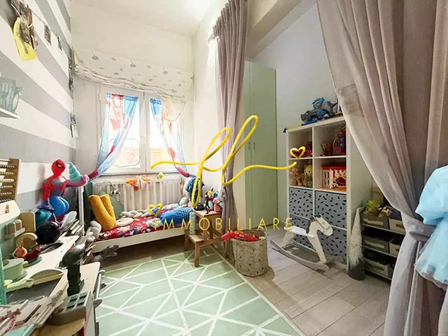 Immagine 16 di Appartamento in vendita  a Cecina