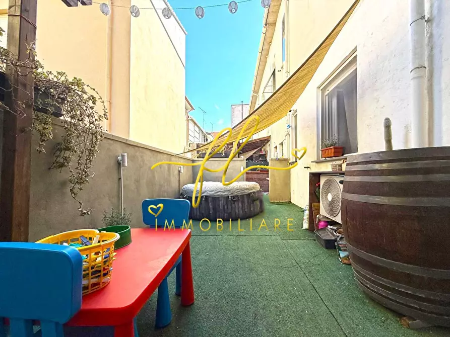 Immagine 30 di Appartamento in vendita  a Cecina