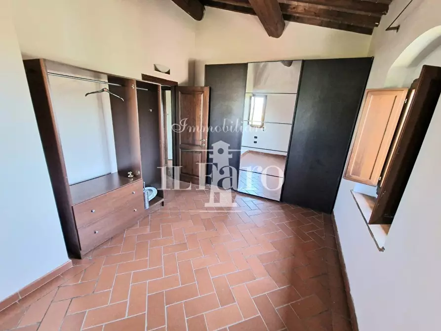 Immagine 14 di Appartamento in vendita  a Campi Bisenzio