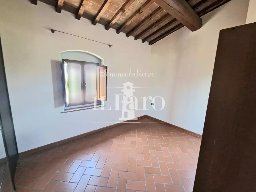 Immagine 12 di Appartamento in vendita  a Campi Bisenzio