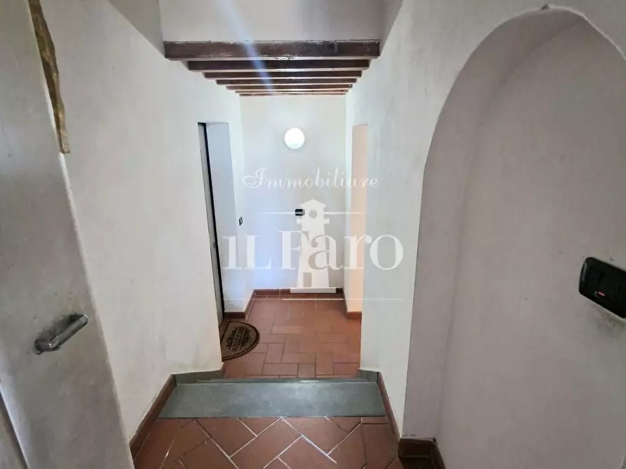 Immagine 9 di Appartamento in vendita  a Campi Bisenzio